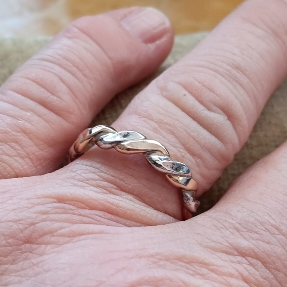 Gold and Silver Tone Twisted Band - Picture 2 of 7